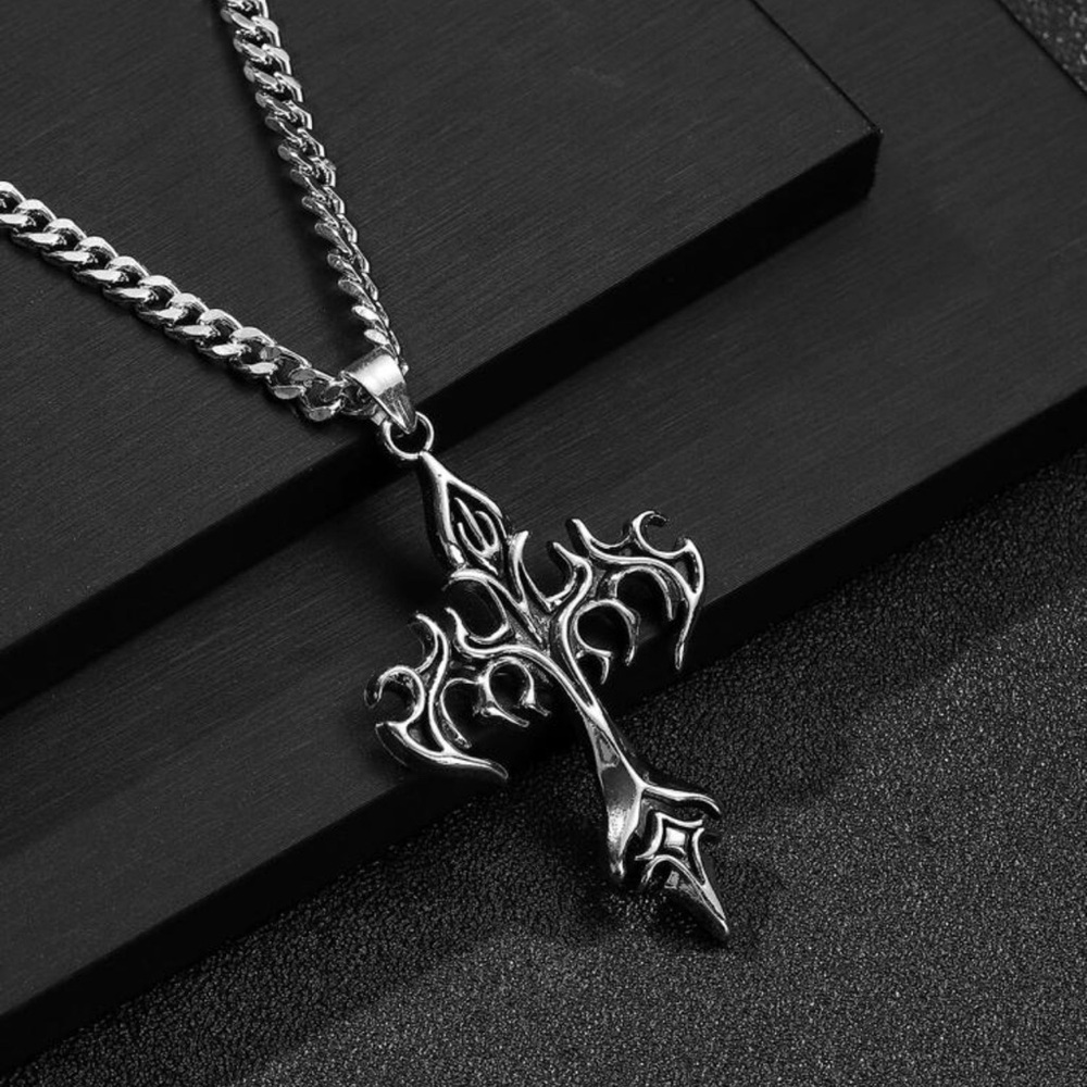 Silver Gothic Cross Pendant Necklace
